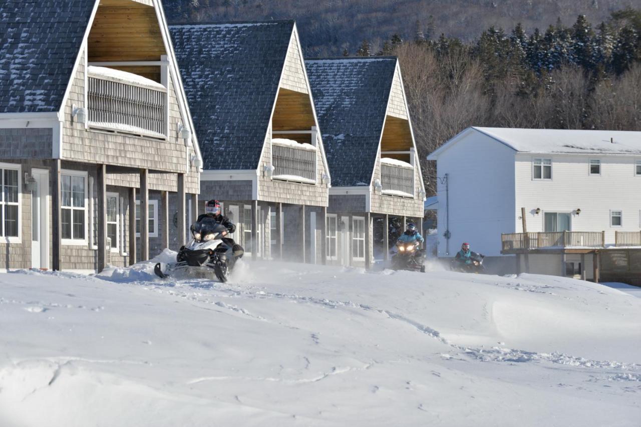 Keltic Quay Cottages & Bayfront Lodge Whycocomagh Exterior photo
