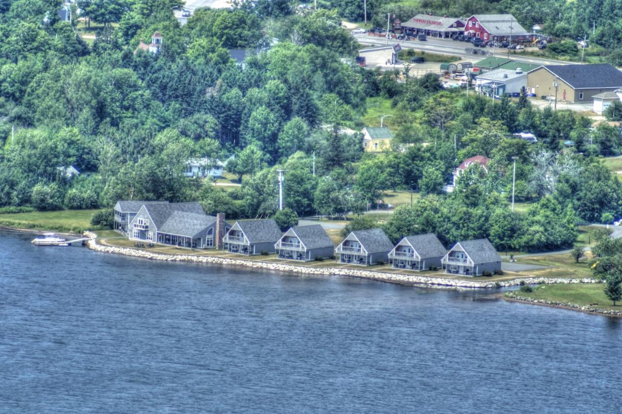 Keltic Quay Cottages & Bayfront Lodge Whycocomagh Exterior photo